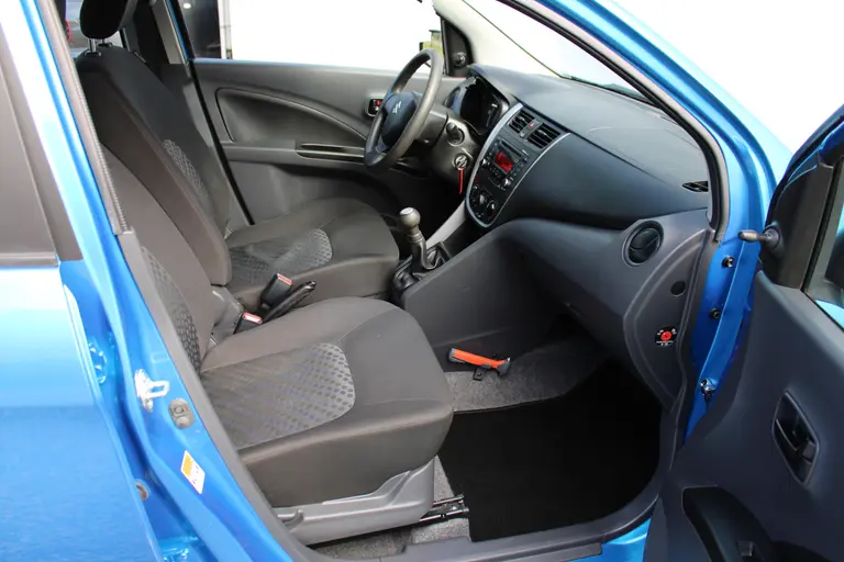 Suzuki Celerio 1.0 Comfort, Dealer onderhouden Airco en Bluetooth afbeelding 12