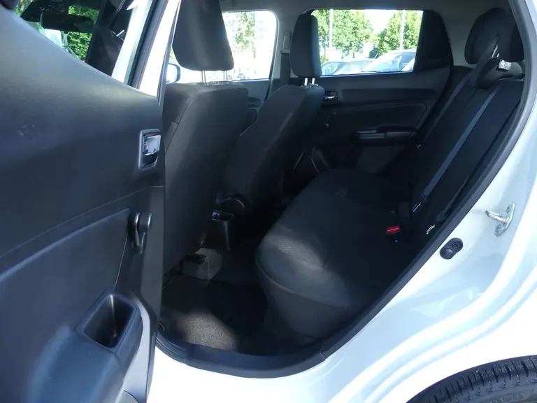 Suzuki Swift 1.2 Select Smart Hybrid Trekhaak, Cruise Control, Apple Carplay, Android Auto, Navigatie, Achterspoiler afbeelding 6