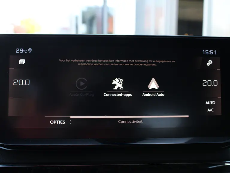 Peugeot 3008 GT 1.2 PureTech 130PK EAT8 Automaat Navigatie, Achteruitrijcamera, Keyless, Stoelverwarming, Elektrische Kofferbak afbeelding 30