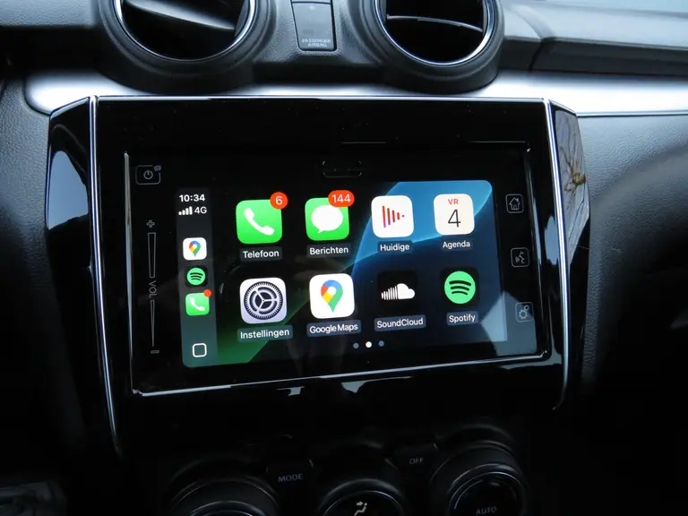 Suzuki Swift 1.2 Stijl/Style Smart Hybrid, Trekhaak, Camera, Climate Control, Android/Apple Carplay en Dealer onderhouden! afbeelding 16
