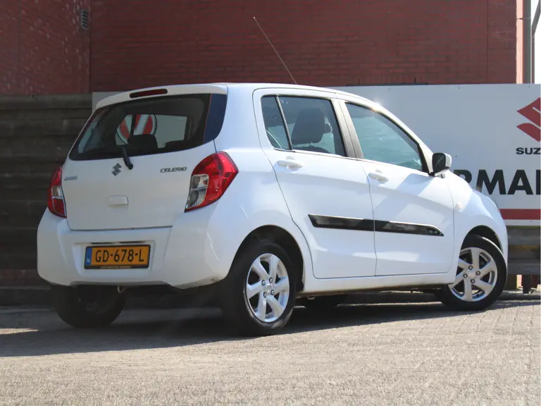 Suzuki Celerio 1.0 Exclusive Bluetooth, Airco, Lichtmetalen Velgen, Elektrische Ramen Voor en Achter afbeelding 9