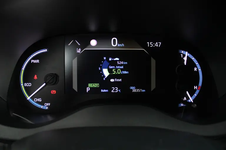 Toyota Yaris Cross 1.5 Hybrid Dynamic Navigatie, Achteruitrijcamera, Climate Control, Bluetooth afbeelding 28
