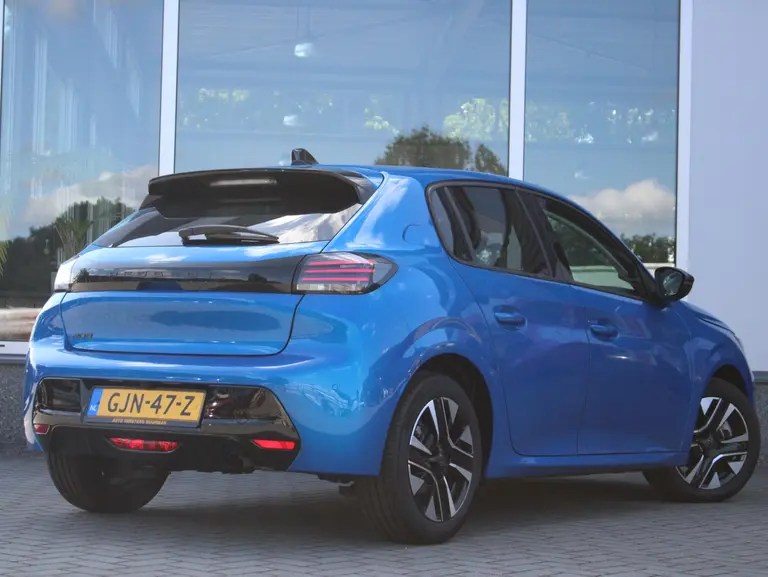 Peugeot 208 Allure 1.2 PureTech 100PK Navigatie, Camera achter, Apple Carplay/Android auto afbeelding 13