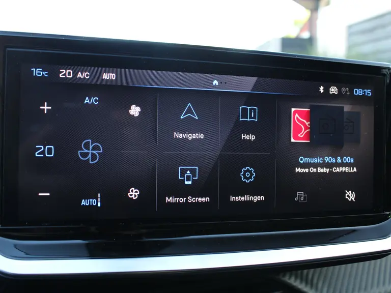 Peugeot 2008 GT 1.2 Hybrid 145PK Automaat Navigatie, Camera 360, Adaptieve cruise control, Lichtmetalen velgen afbeelding 20