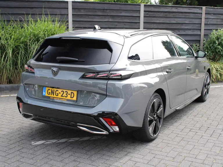 Peugeot e-308 SW GT 54 kWh 156PK Navigatie, Achteruitrijcamera, Stoel en Stuurverwarming, Parkeersensoren Voor & Achter afbeelding 8