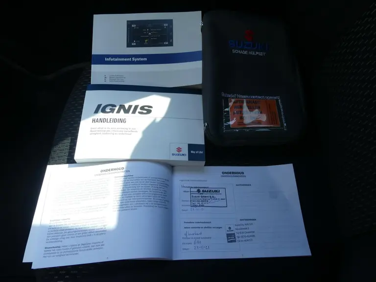 Suzuki Ignis 1.2 Smart Hybrid Style Automaat Dealer. o.h. Trekhaak, Cruise & Climate Control afbeelding 33