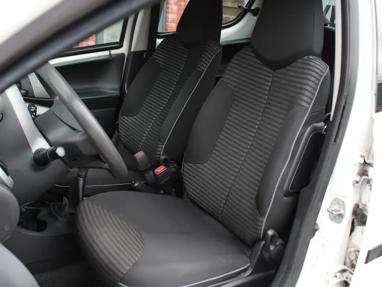 Peugeot 107 1.0 Active afbeelding 6