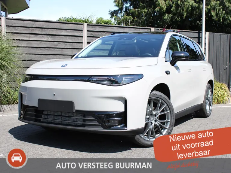 Leapmotor C10 REEV Design 28.4 kWh 215PK Automaat Camera systeem rondom, Stoelverwarming/koeling, Panoramadak, Navigatie afbeelding 1