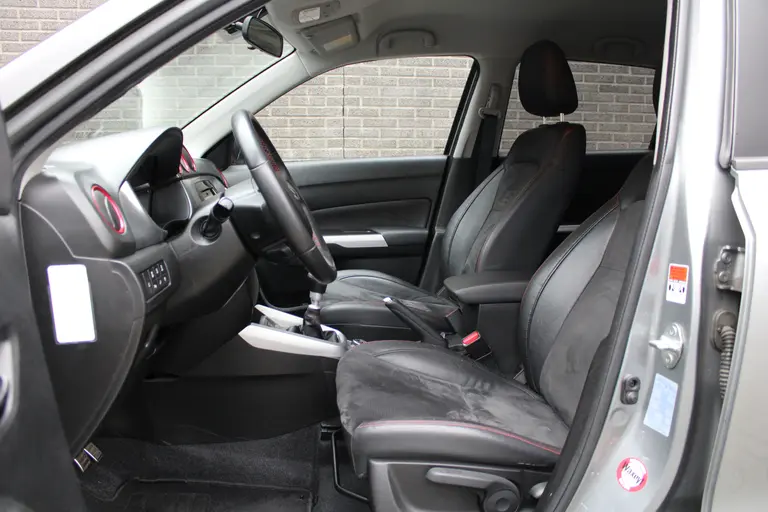 Suzuki Vitara 1.4 Sport 4WD Allgrip 140pk, Airco, Adaptive CruiseControl, Stoelverw, Navigatie, Applecarpl./Andr. Auto, Trekhaak afbeelding 14