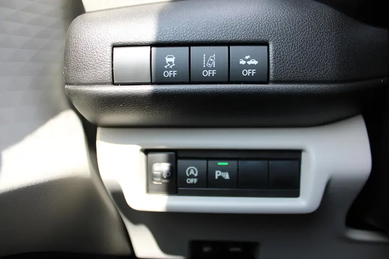 Suzuki Swift 1.2 Select Smart Hybrid, Automaat, NIEUW met 6 Draadloos Applecarplay, Cruise-Control en Parkeersensoren afbeelding 27