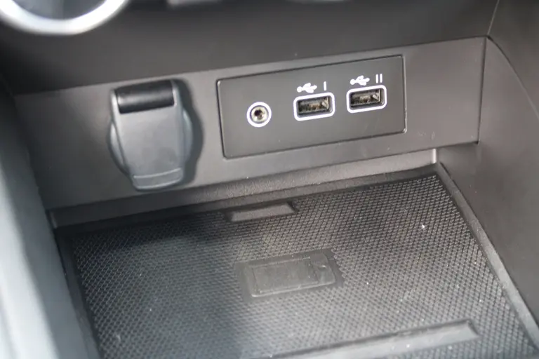 Mitsubishi Colt 1.0T MT First Edition Cruise/Climate control, Navigatie, Camera, Parkeersensoren v+a, 17"LM Velgen, afbeelding 25