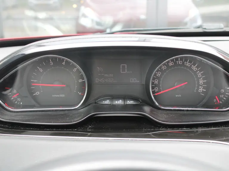 Peugeot 208 1.2 VTi 82PKStyle Lichtmetalen velgen, Airco, Navigatie en Getinte Ramen afbeelding 15