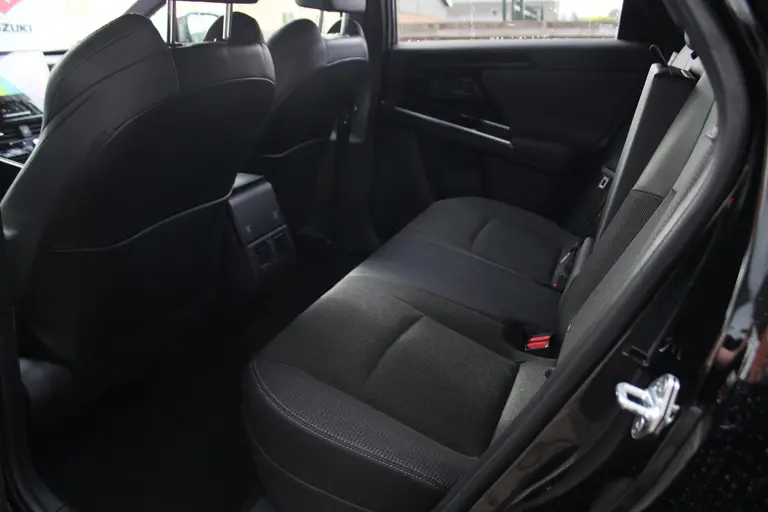 Toyota Bz4x Dynamic 71 kWh Trekhaak, Navigatie, Stoelverwarming, Stuur Verwarmd, Cruise Control Adaptief afbeelding 20