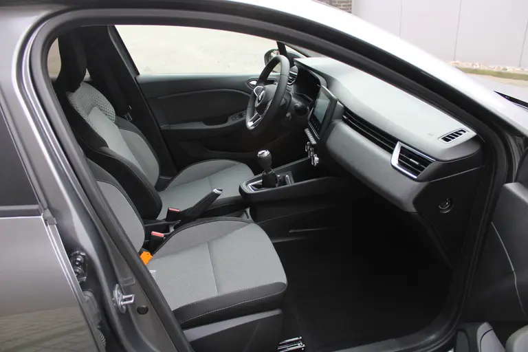Mitsubishi Colt 1.0T MT Intense Cruise/Climate control, 16"LM velgen, Camera, Apple Carplay/Andr.auto, Parkeersensoren V+A, afbeelding 33
