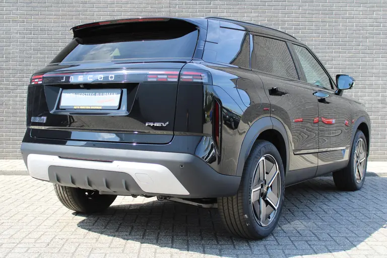 Jaecoo 7 PHEV Exclusive *Meer informatie volgt Jaecoo 7 Exclusive Automaat, Schuif-Kanteldak, 1500 KG trekgewicht, Navigatie, 19" LM velgen, Elektrische achterklep, Luxe lederen bekleding, 7 jaar garantie afbeelding 4