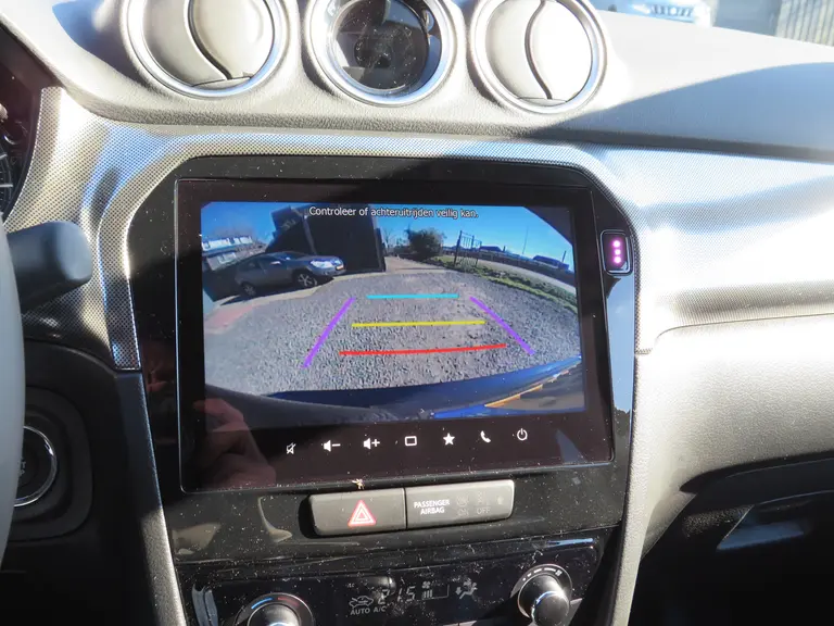 Suzuki Vitara 1.5 Hybrid Style, Automaat, NIEUW MODEL, Draadloos carplay, Parkeersensoren en 6 jaar Garantie! afbeelding 16