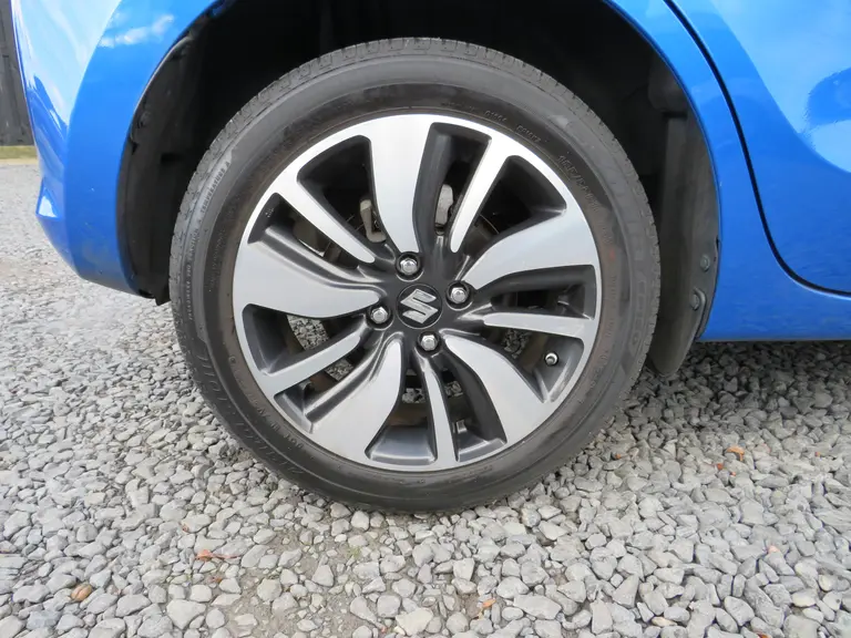 Suzuki Swift Boosterjet,Stijl/Style Smart Hybrid, Dealer onderhouden Navigatie, Keyless, Cruise-Control afbeelding 5