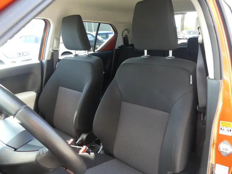 Suzuki Ignis 1.2 Smart Hybrid Stijl Navi, Allseason banden, Cruise control, Climate control afbeelding 9