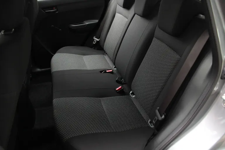Suzuki Vitara 1.6 120PK Comfort Airco, Bluetooth, Keyless Go, Elektrische Ramen afbeelding 7