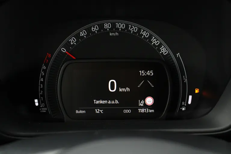 Toyota Aygo X 1.0 VVT-i MT Pulse Achteruitrijcamera, Cruise Control Adaptief, Airco Automatisch, DAB Radio € 379,- private lease afbeelding 27