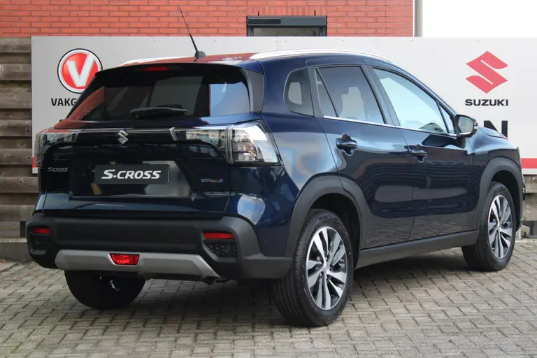 Suzuki S-Cross 1.5 Hybrid Automaat Style Nieuw met 6 Jaar Garantie! Adaptieve Cruise Control, 360 graden camera, Stoelverwarming afbeelding 2