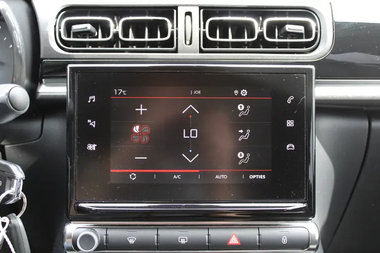 Citroën C3 1.2 PureTech S&S Feel 110pk, Applecarpl./Andr. Auto, Airco, CruiseControl, Parkeersensor achter afbeelding 18
