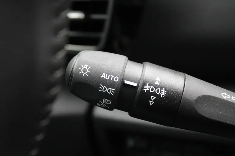 Citroën C4 1.2 Puretech Plus 131pk, Automaat, Navigatie, Keyless Entry/Start, Luxe bekleding, Achteruitrijcamera afbeelding 15