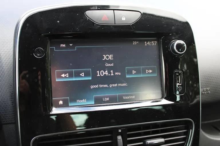 Renault Clio 0.9 TCe Limited , Cruise Control en Navigatie en maar 54000 km!! afbeelding 25