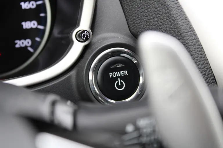 Mitsubishi Eclipse Cross 2.4 PHEV Executive Cruise/Climate control, Trekhaak, Navigatie, Apple Carplay/Android auto, Trekgewicht 1.500 KG./Batterij conditie (SOH) 84.5% afbeelding 21