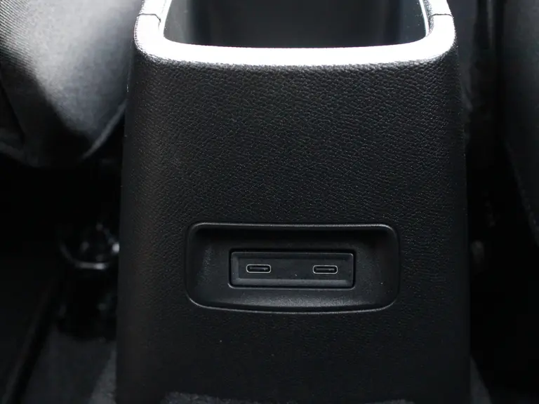 Citroën C3 Aircross Plus 1.2 Turbo 100pk Achteruitrijcamera, Climate Control, Cruise Control, Apple Car Play, Android Auto Navigatie afbeelding 40