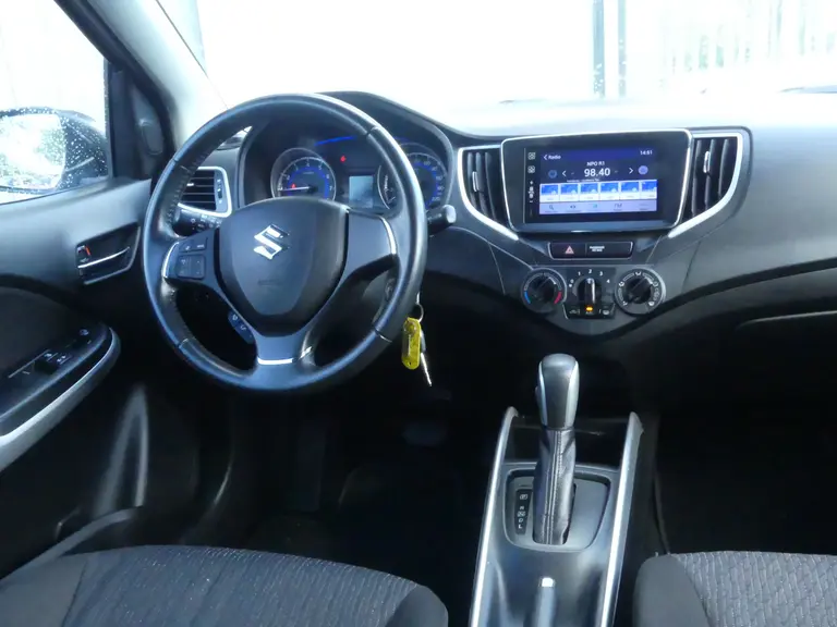 Suzuki Baleno 1.2 Exclusive Automaat Trekhaak, Navigatie, Stoelverwarming, Bluetooth, Airco afbeelding 5