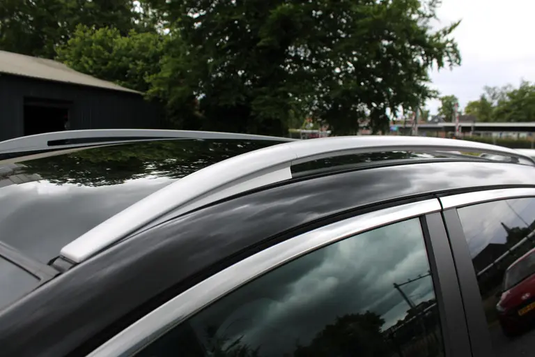 Nissan QASHQAI 1.2 N-Vision, Automaat, Parkeersensoren voor en Panorama Dak! afbeelding 34
