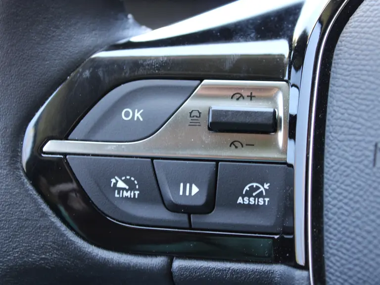Peugeot 308 Allure Pack Business 1.2 PureTech 130PK Navigatie, Keyless, Rondomzichtcamera, Afneembare Trekhaak, Stoelverwarming afbeelding 21