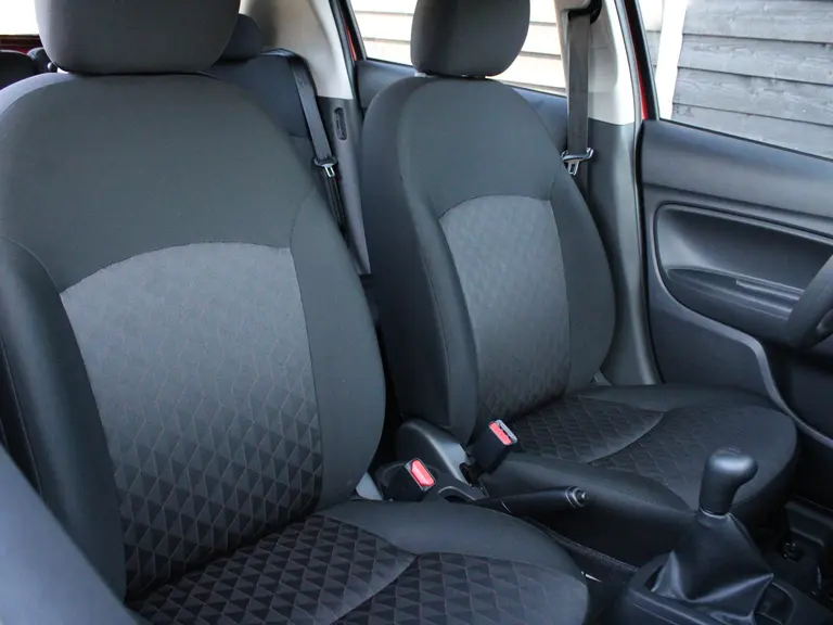 Mitsubishi Space Star Connect+ 1.2 70PK 5DRS Airco, Apple carplay/Android auto, Audio/DAB, Elek.verst.buitenspiegels en ramen voor, afbeelding 10