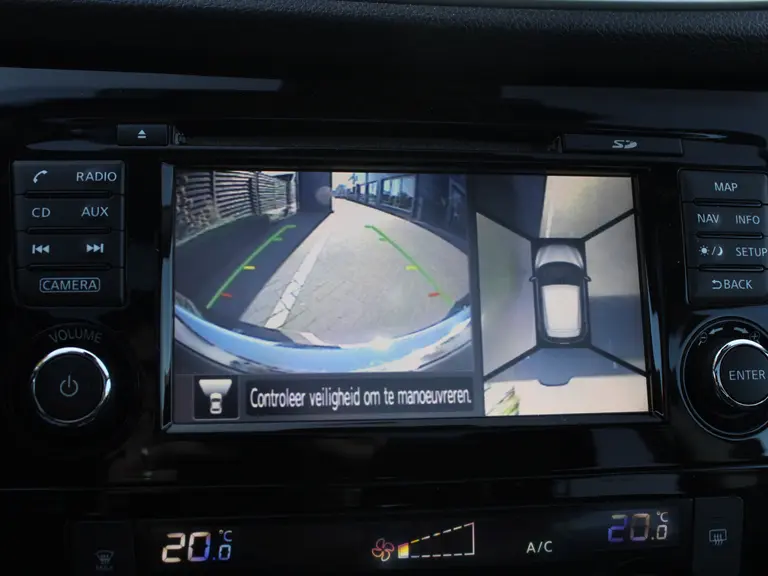 Nissan QASHQAI 1.2 115PK N-Connecta X-Tronic CVT Automaat Navigatie, Rondomzicht Camera, DAB, Panoramadak, Parkeersensoren Voor & Achter afbeelding 28
