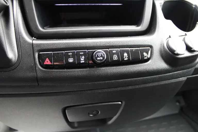 Citroën Jumper 2.2 BlueHDi 140 S&S L2H2 3.5t Automaat uit voorraad leverbaar! Navigatie, Camera, Parkeersensoren, verzwaarde veren, afbeelding 27