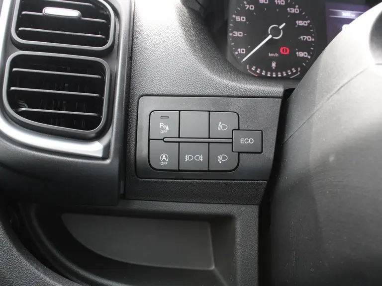 Peugeot Boxer 2.2 BlueHDi 120PK S&S L2H1 3.0t Trekhaak, Navigatie, Achteruitrijcamera, Cruise Control, Airco, Dodehoek Detectie afbeelding 19