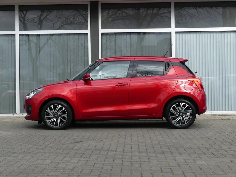 Suzuki Swift 1.2 Style Smart Hybrid Cruise Control, Navigatie, Climate Control achteruitrijcamera afbeelding 3