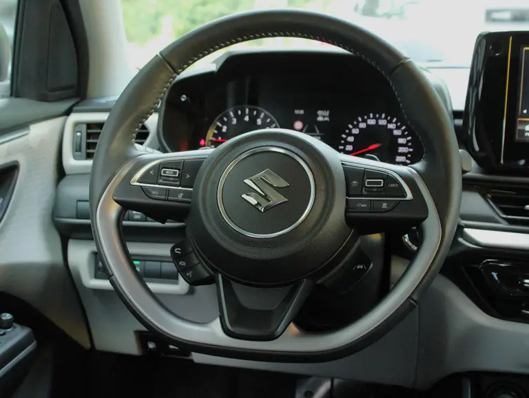 Suzuki Swift 1.2 Style Smart Hybrid Automaat 17" Lichtmetalen Velgen, Adaptieve Cruise en Climate Control afbeelding 32