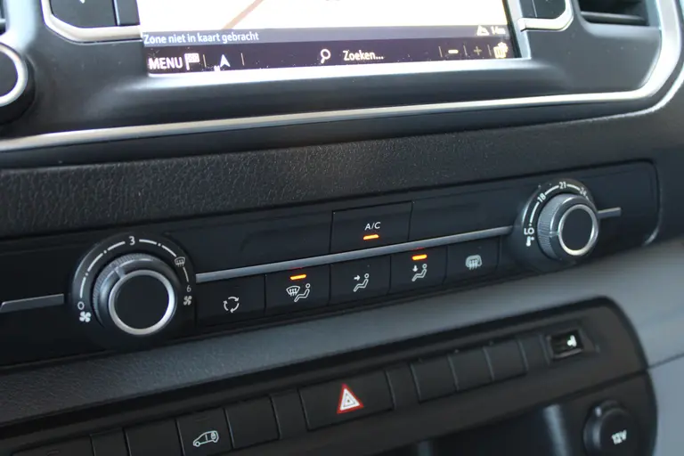 Opel Vivaro 1.5 CDTI 120PK L2H1 Edition, Trekhaak, Camera, Navigatie, Carplay/Android Auto Airco, Trekhaak,  Navigatie, Achteruitrijcamera afbeelding 20