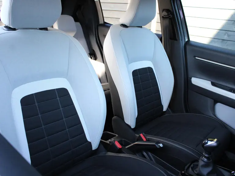 Citroën C3 Max 1.2 100PK Turbo Navigatie, Achteruitrijcamera, Climate Control, Cruise Control, Apple Carplay, Android Auto € 499,- private lease afbeelding 12