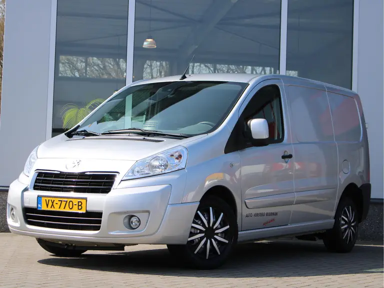 Peugeot Expert 227 1.6 HDI L1H1 Navteq 2, 3 Zitplaatsen Trekhaak, Navigatie, Cruise Control, Bluetooth, Airco afbeelding 12