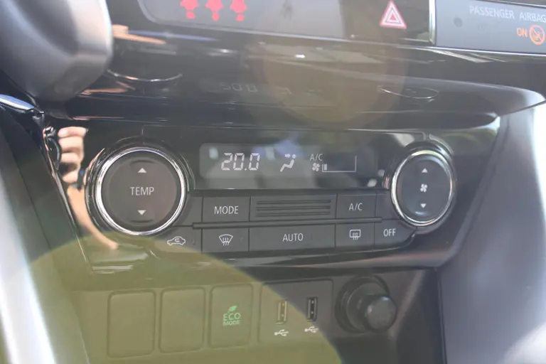 Mitsubishi Eclipse Cross 1.5 DI-T Pure Trekhaak, Achteruitrijcamera afbeelding 29