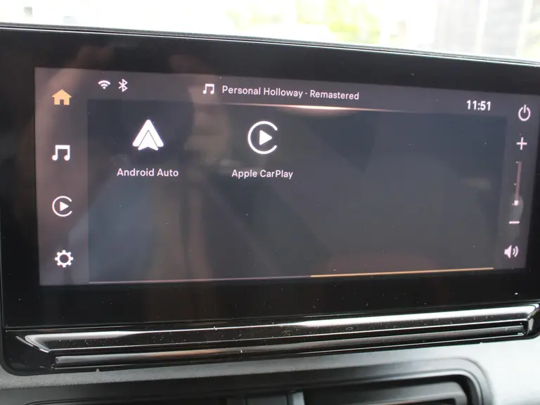 Citroën C3 Aircross Plus 1.2 Turbo 100pk Achteruitrijcamera, Climate Control, Cruise Control, Apple Car Play, Android Auto Navigatie afbeelding 20