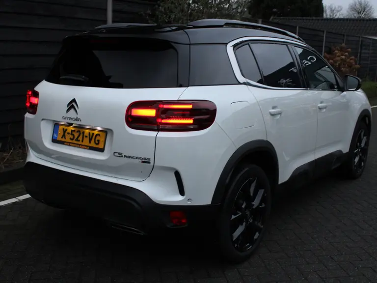 Citroën C5 Aircross 1.2 Hybrid 136PK ë-Series Automaat Navigatie, Achteruitrijcamera, Keyless Entry & Start, Parkeersensoren, Stoelverwarming afbeelding 10