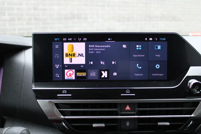 Citroën C4 1.2 Puretech Plus 131pk, Automaat, Navigatie, Keyless Entry/Start, Luxe bekleding, Achteruitrijcamera afbeelding 25