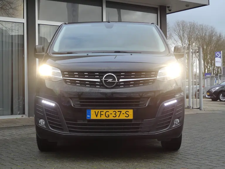 Opel Vivaro 1.5 CDTI L2H1 Edition, Trekhaak, Camera, Navigatie, AppleCarplay/Android Auto Airco, Trekhaak,  Navigatie, Achteruitrijcamera afbeelding 8
