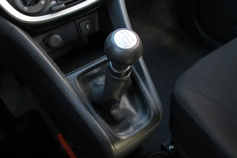 Suzuki Celerio 1.0 Exclusive Bluetooth, Airco, Lichtmetalen Velgen, Elektrische Ramen Voor en Achter afbeelding 19