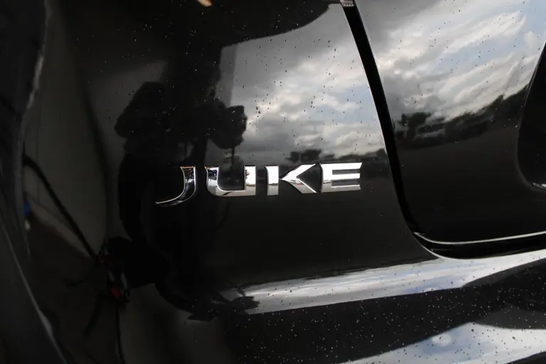 Nissan Juke 1.6 Tekna Automaat, Cruise/Climate control, Navigatie, Glazen schuif/kanteldak, 17" LM velgen, Lederen interieur, afbeelding 33