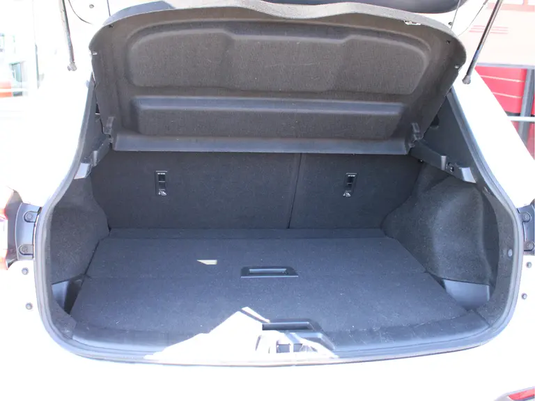 Nissan QASHQAI 1.2 N-Connecta Trekhaak, Panoramadak, Cruise control, Climate control, Parkeercamera afbeelding 21